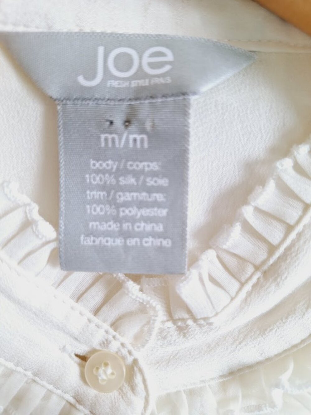 Joe Fresh Ivory Silk Ruffle Blouse Medium Long Sleeve Feminine Top - Picture 4 of 10